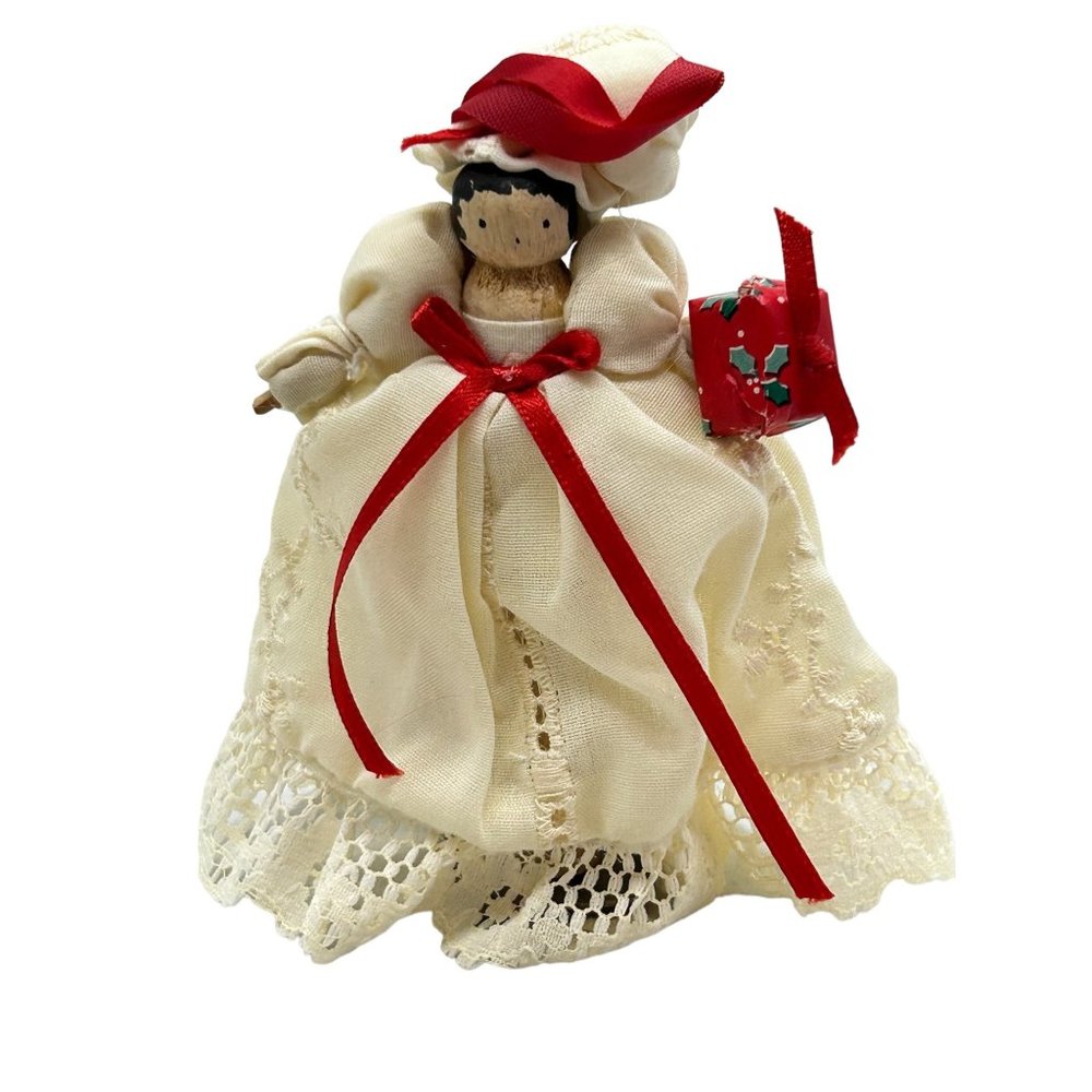Vintage Handmade Hankerchief‎ Lace Closepin Christmas Ornament
